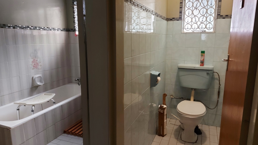 4 Bedroom Property for Sale in Oos Einde North West
